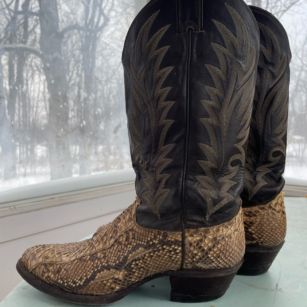 Justin Boots Snakeskin cowboy boot